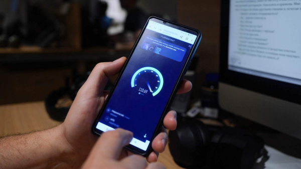 РКН заблокировал в РФ сервис проверки скорости интернета Speedtest
РКН заблокировал в РФ сервис проверки скорости интернета Speedtest