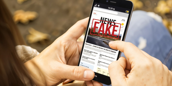 
«Проверка фактов» в Телеграм — мессенджер тестирует фактчекинг 
