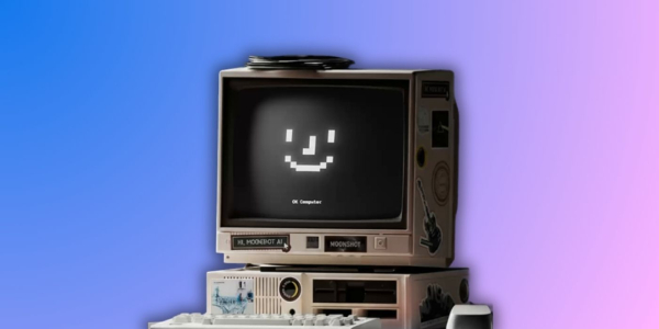 
Kimi AI запустили режим «OK Computer» — агент генерирует сайты, презентации и отчёты
